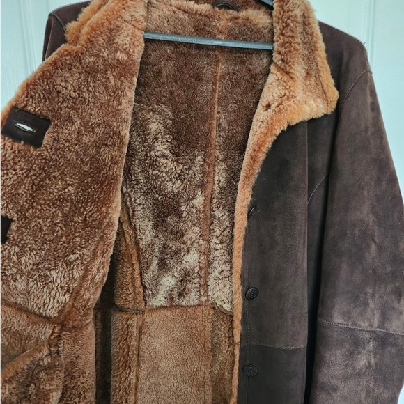 Brown Danier Genuine Sheepskin Coat - Picture 3 of 4